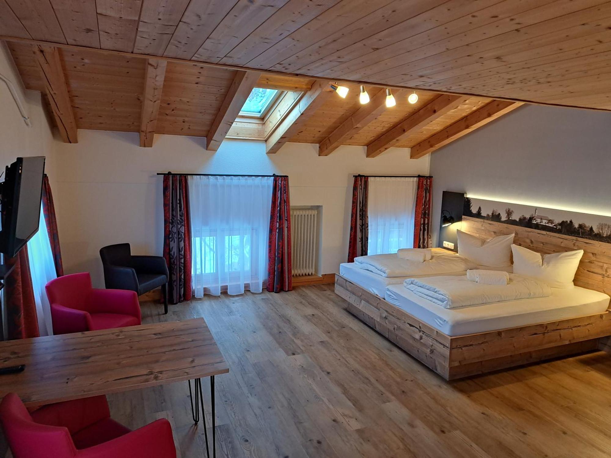Gasthof Pension Altwirt Sachsenkam Rom bilde